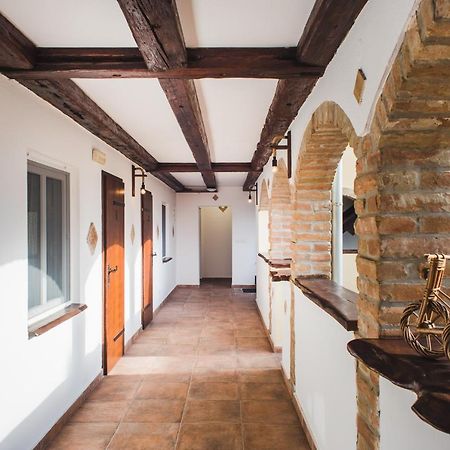 Tri Mudraca Inn Karanac エクステリア 写真