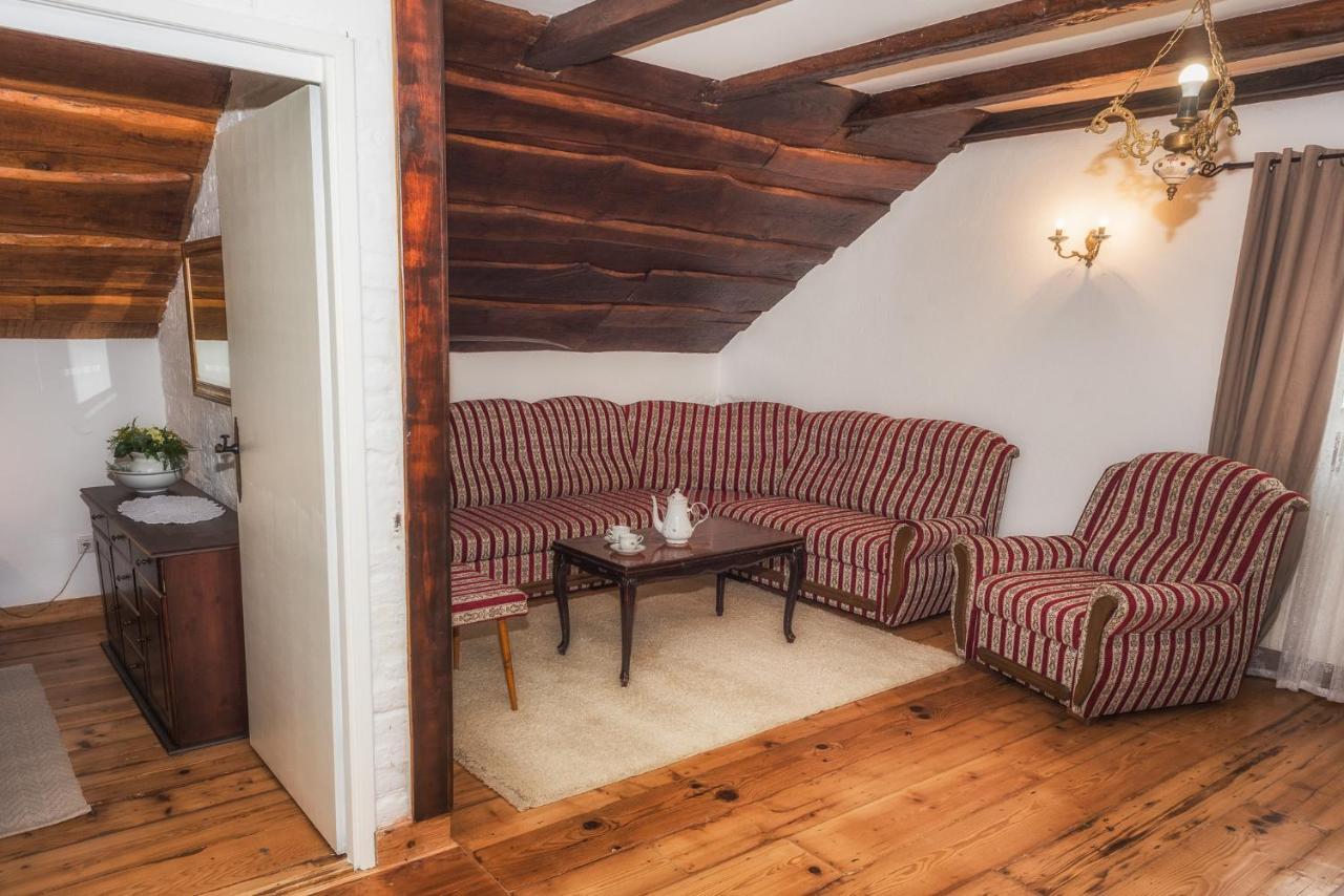 Tri Mudraca Inn Karanac エクステリア 写真